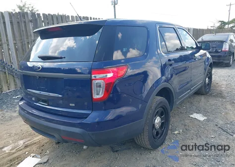 2015 Ford Police Interceptor из США, поврежденный, VIN 1FM5K8AR3FGC42644